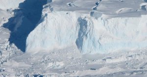 Antarctica's Thwaites Glacier: Six-Year Study Reveals Faster Retreat, Later Collapse